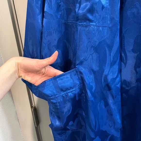 Vintage Gold Label Victoria's Secret Vibrant Blue Robe - Picture 3 of 7